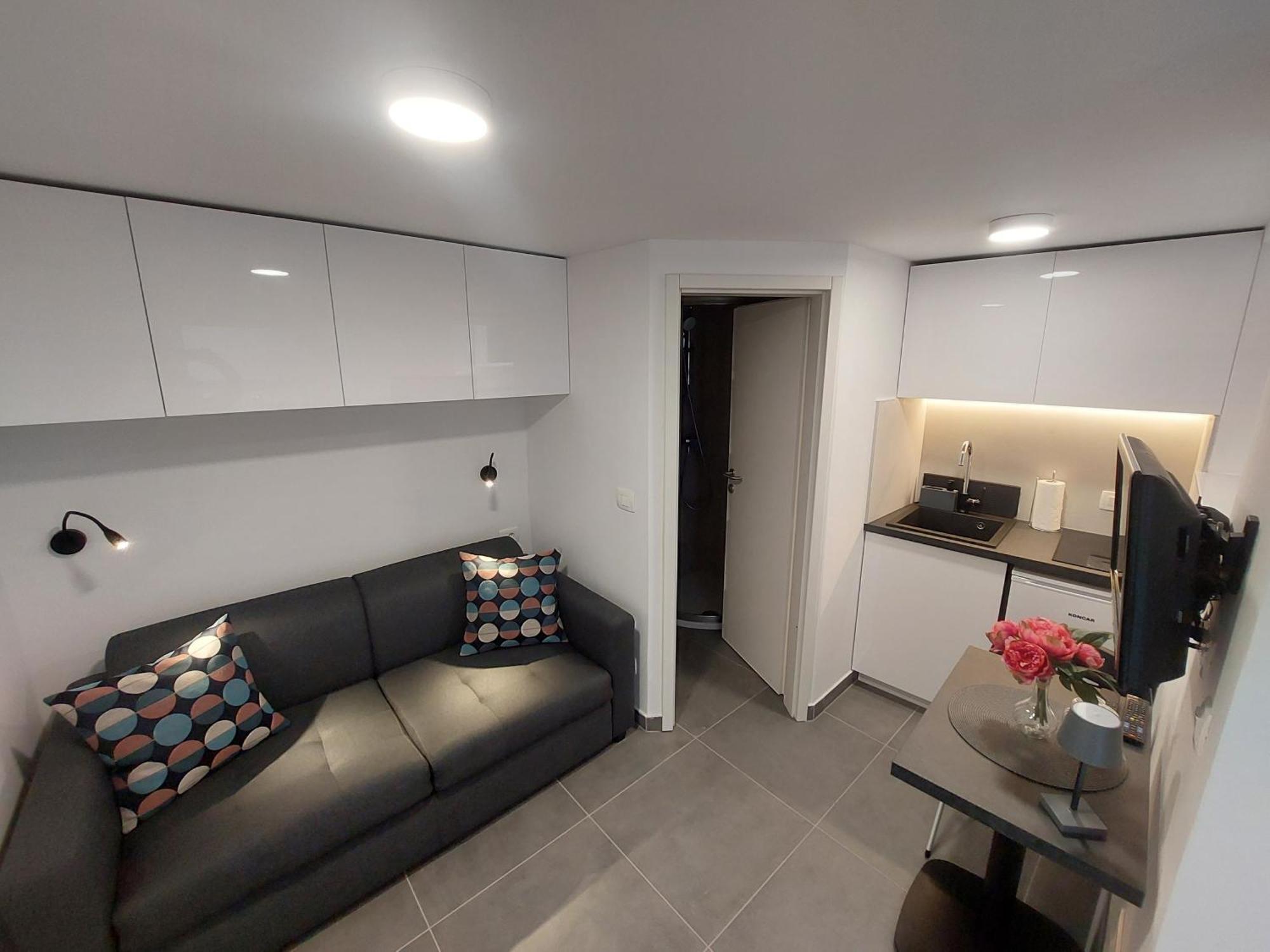 Apartments R&B Baska  Exterior photo